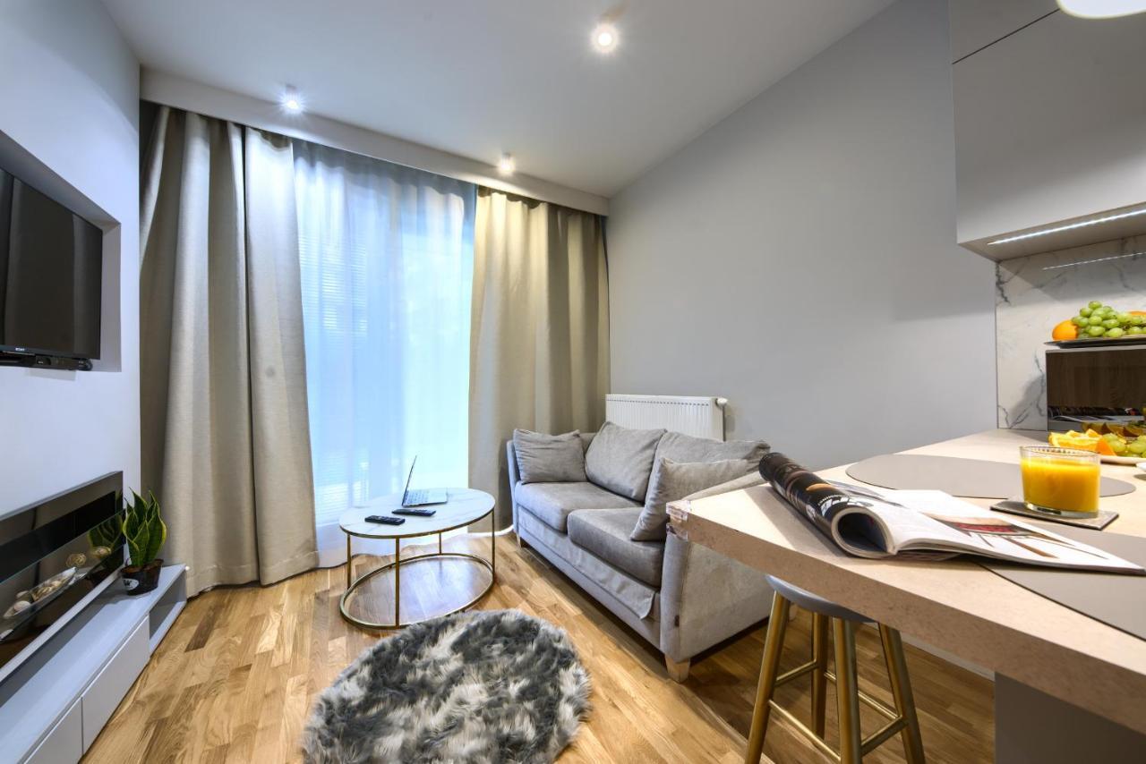 KaZou Residence Warszawa Eksteriør billede